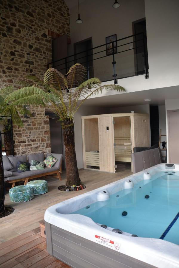 La Grange De Tissey Grand Gite Avec Spa Et Sauna Dragey Exterior foto
